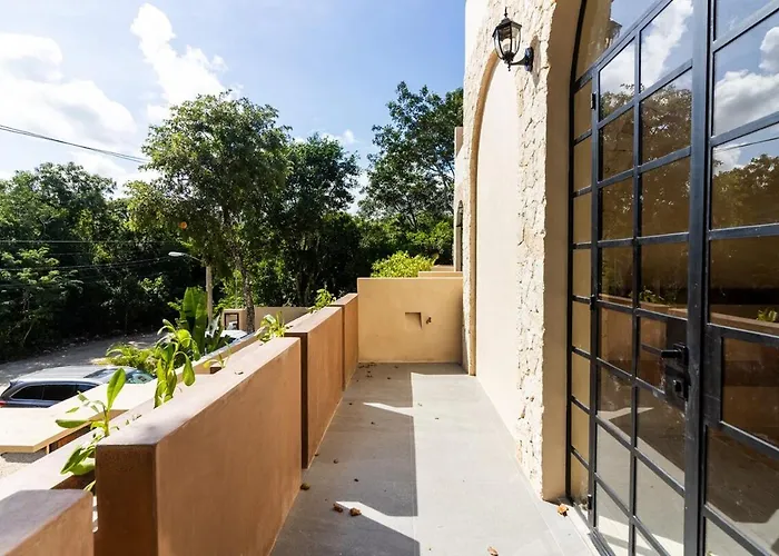 Сasa de vacaciones Kaax Pristine Jungle Gem W Plunge & Pool *